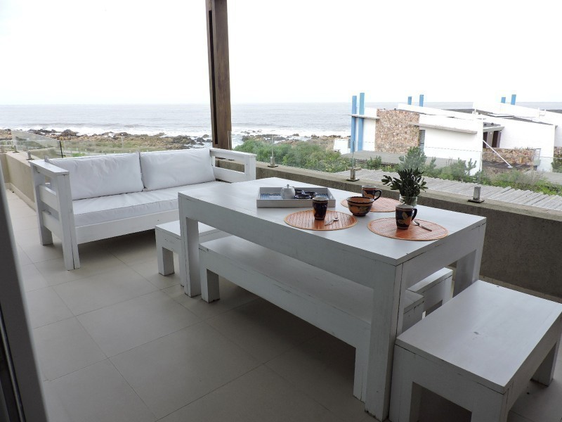 Departamento en alquiler y venta frente al mar